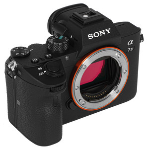 Беззеркальный фотоаппарат Sony Alpha 7 III (ILCE-7M3) Body черный