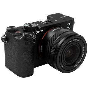 Беззеркальный фотоаппарат SONY Alpha ILCE-7C II черный